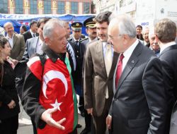 Hocalı için yürüyor